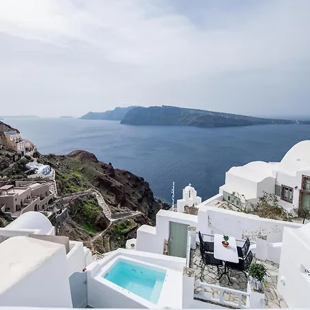 Ambi Villas Santorini Oia  Exterior photo